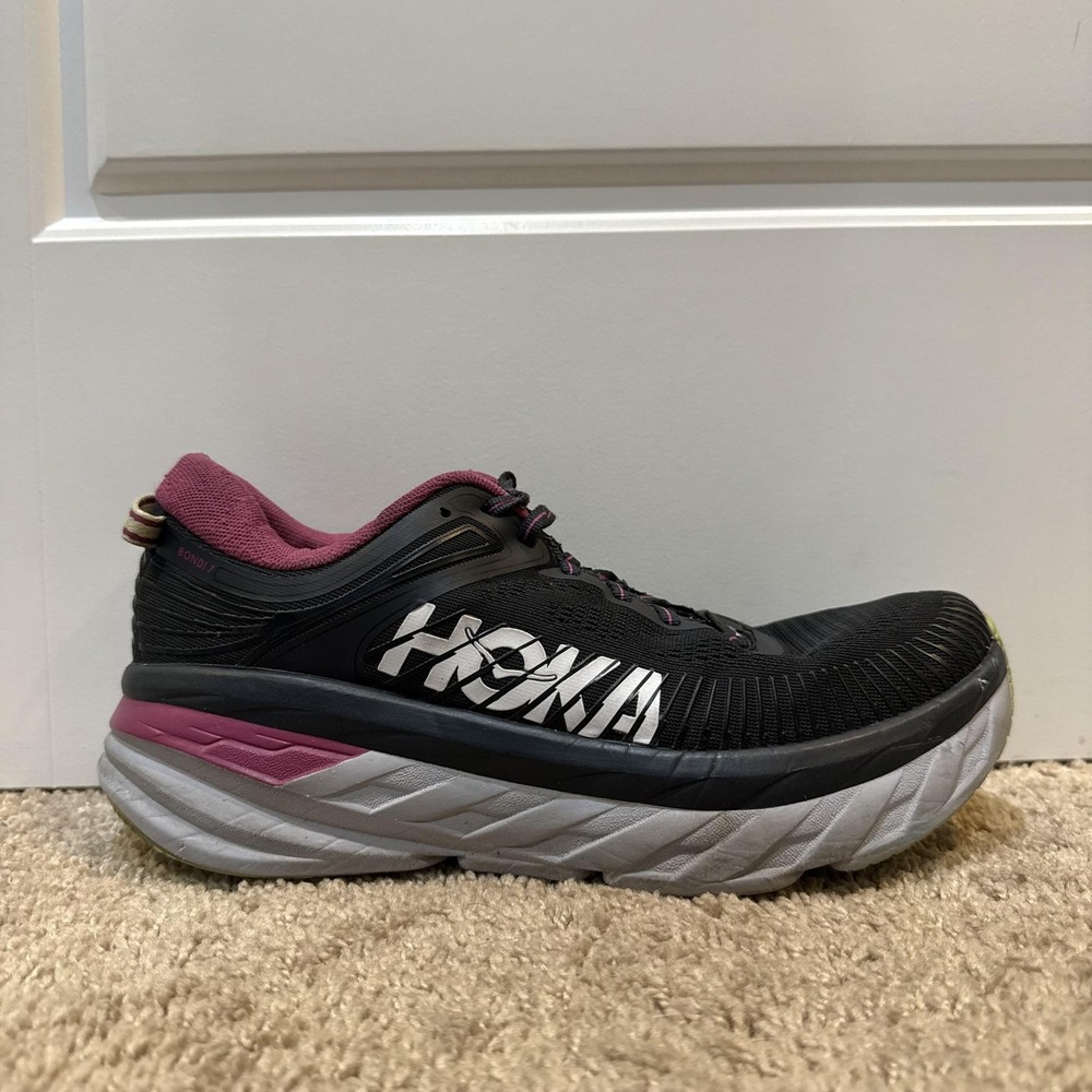 Hoka One One Bondi 7 Shoes Womens Size 10 Black Running Cushioned Sneakers